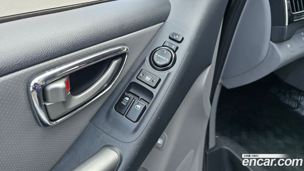 Hyundai Starex 2014