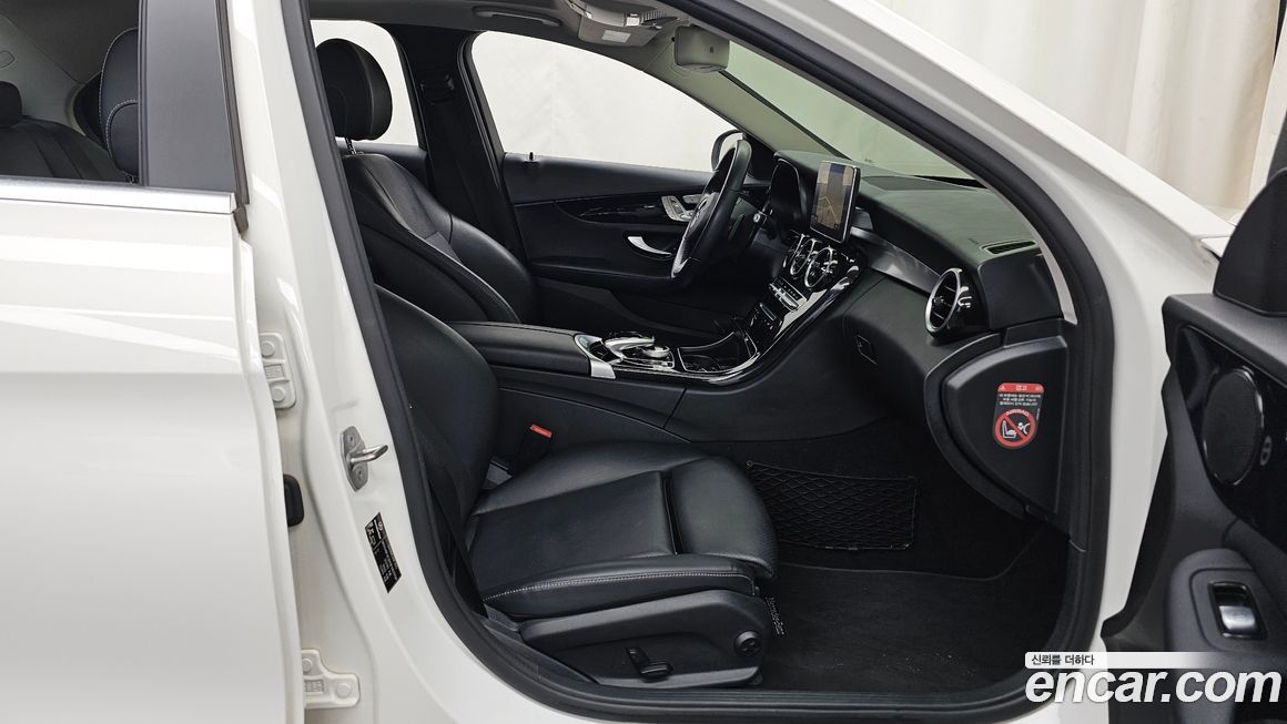 Mercedes-Benz C-Class 2018