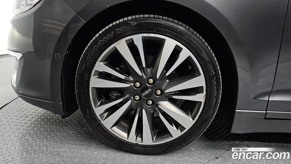 Lincoln MKZ 2018