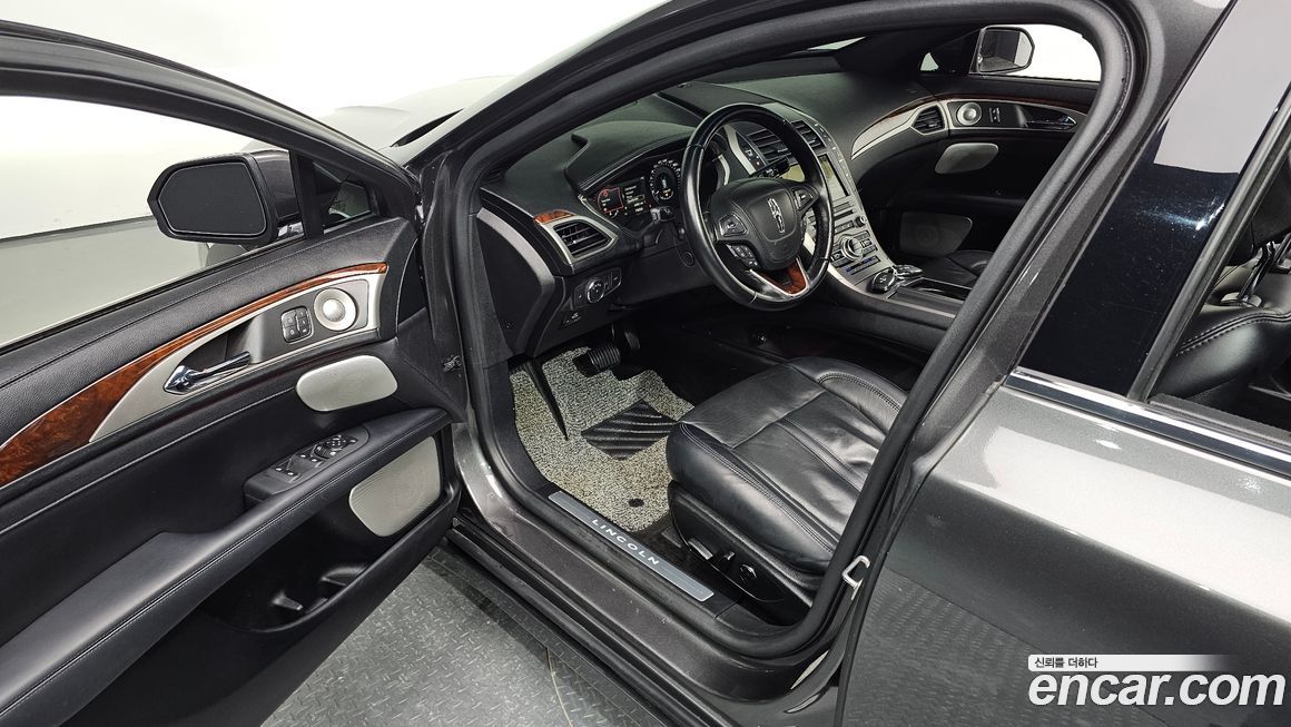 Lincoln MKZ 2018