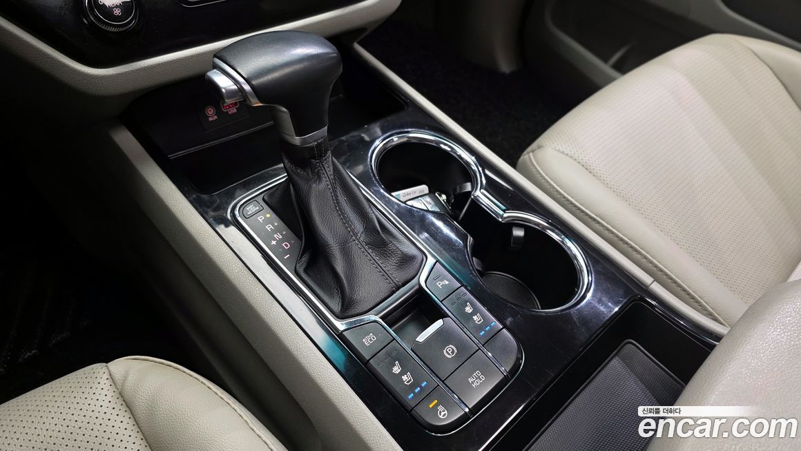 Kia Canival 2019