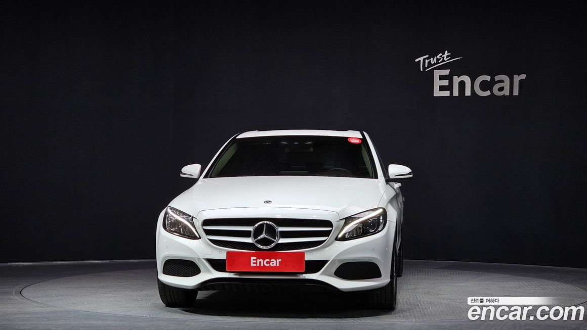 Mercedes-Benz C-Class 2018