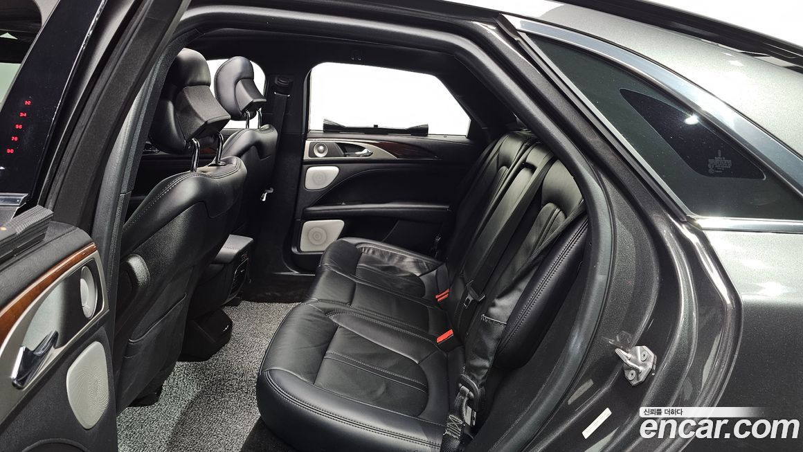 Lincoln MKZ 2018