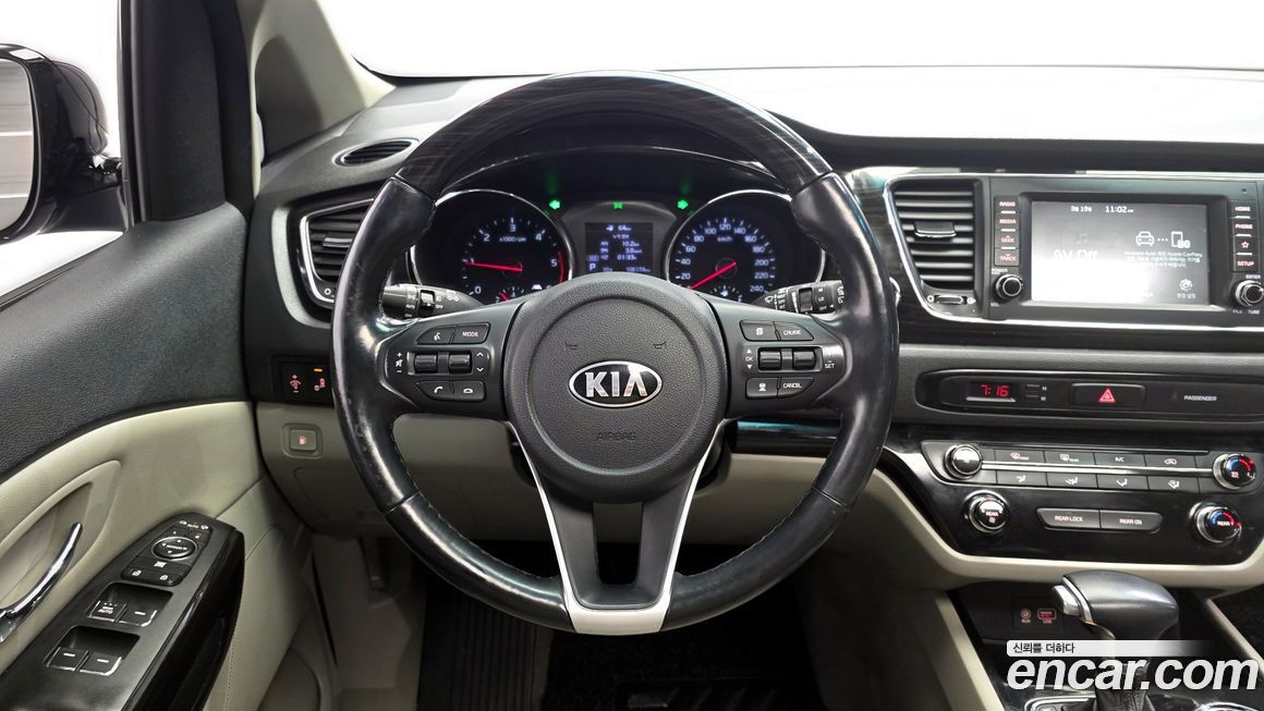 Kia Canival 2019