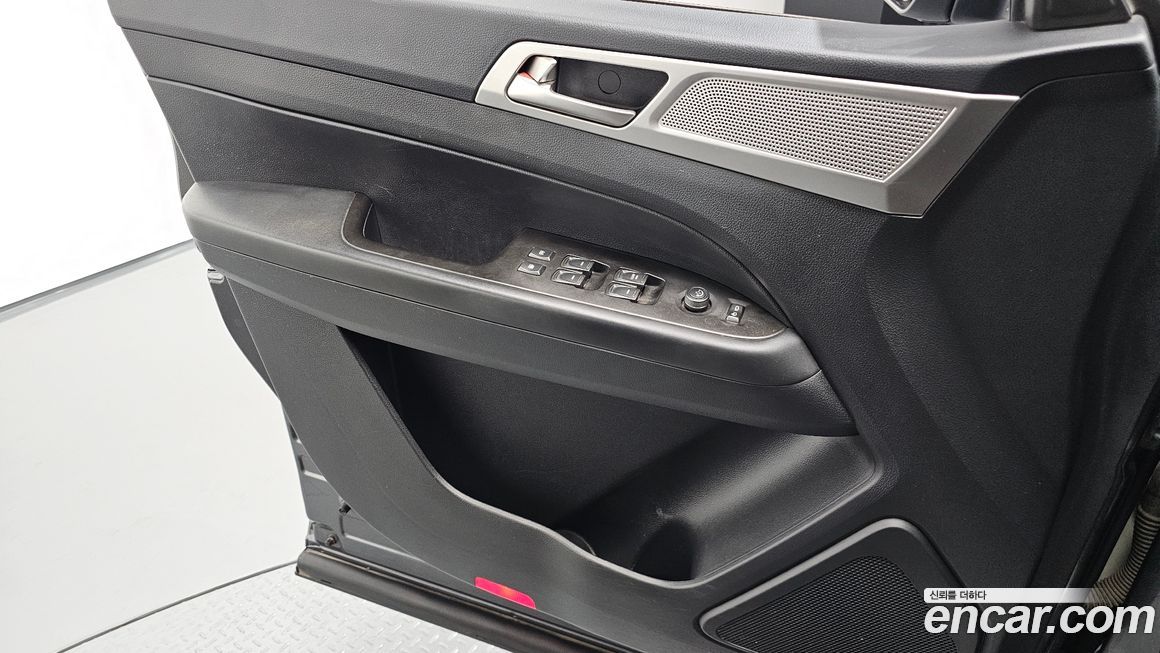 KG_Mobility_Ssangyong Rexton 2019