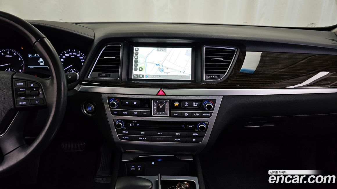 Genesis G80 2017