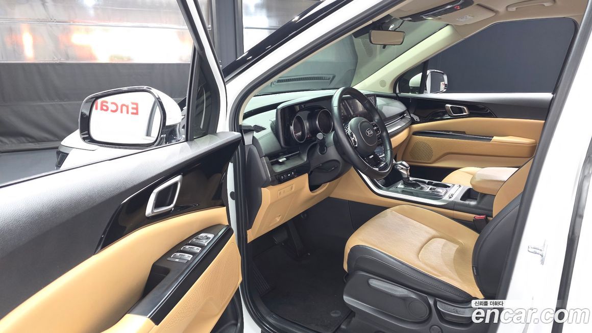 Kia Canival 2021