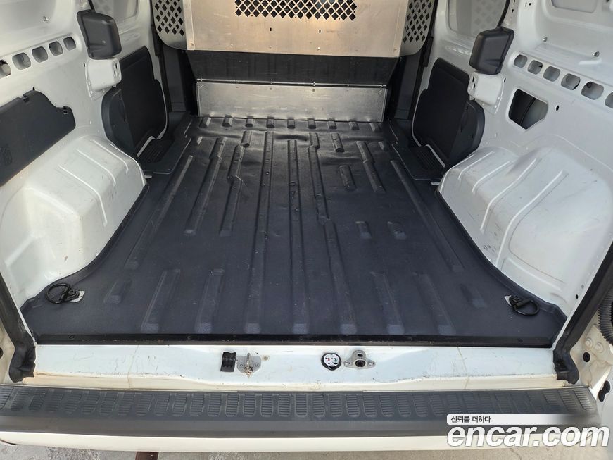 Ford Transit 2011