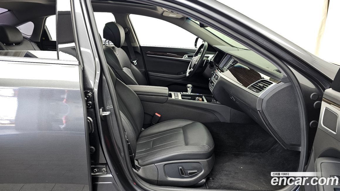 Genesis G80 2017