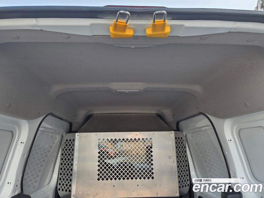 Ford Transit 2011