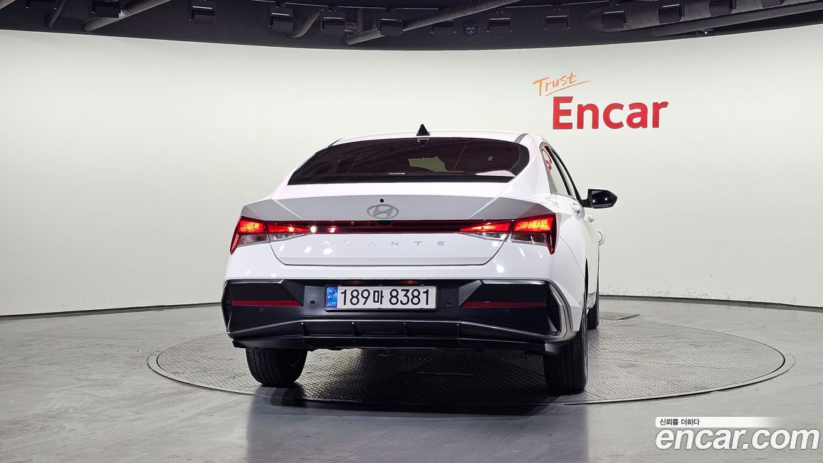 Hyundai AVANTE 2024