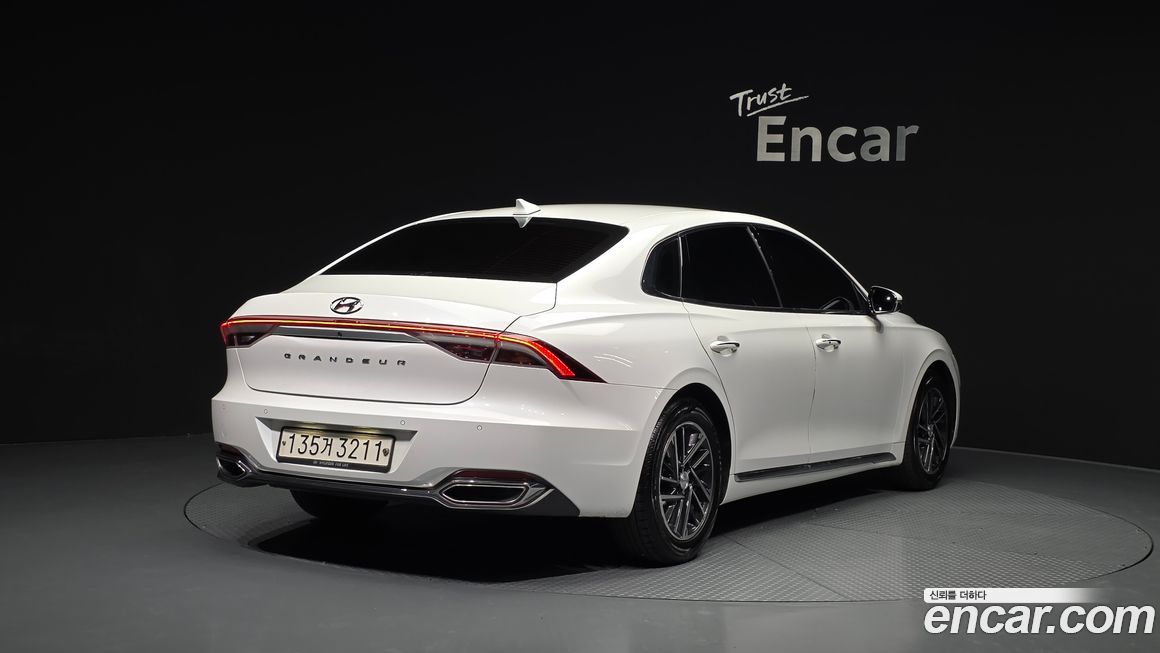 Hyundai Grandeur 2020