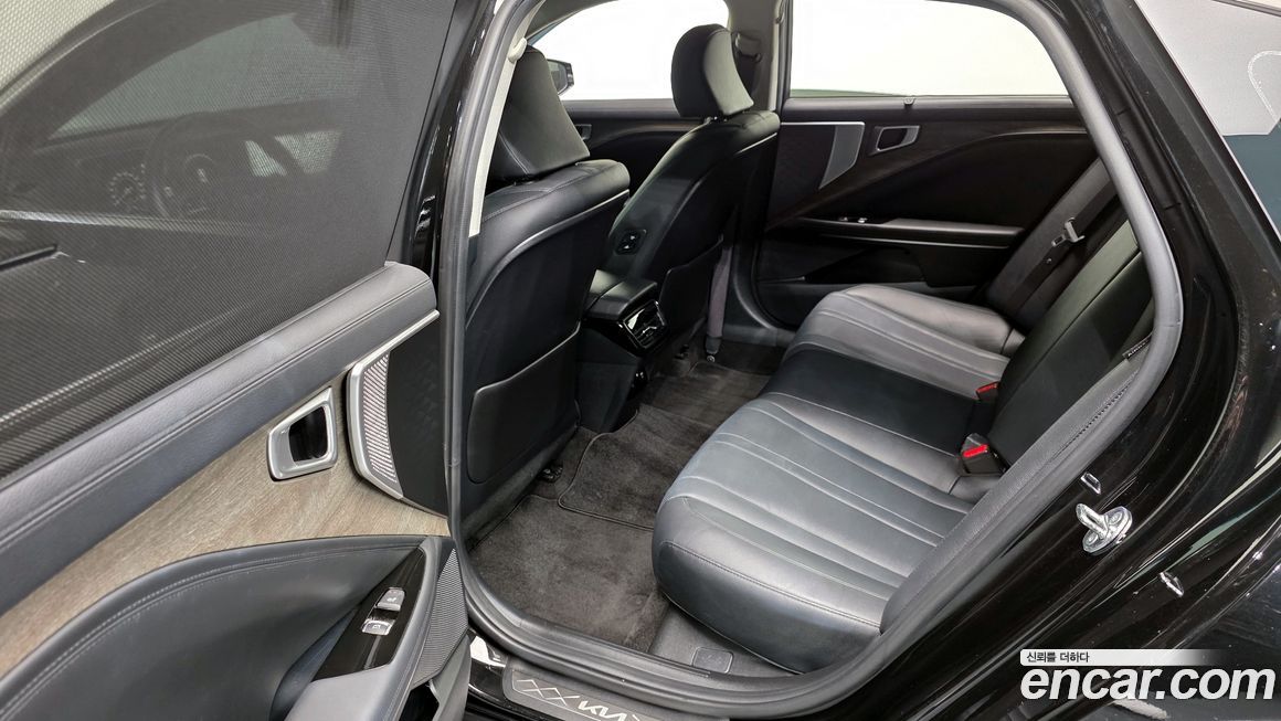 Kia K8 2023