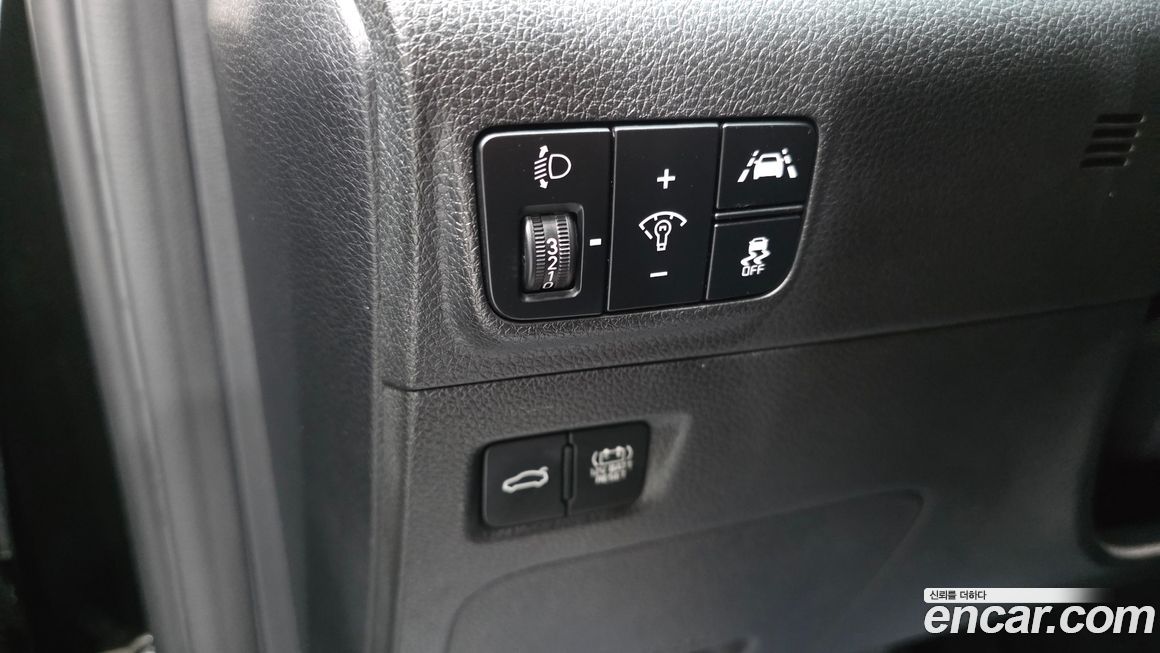Kia K5 2023