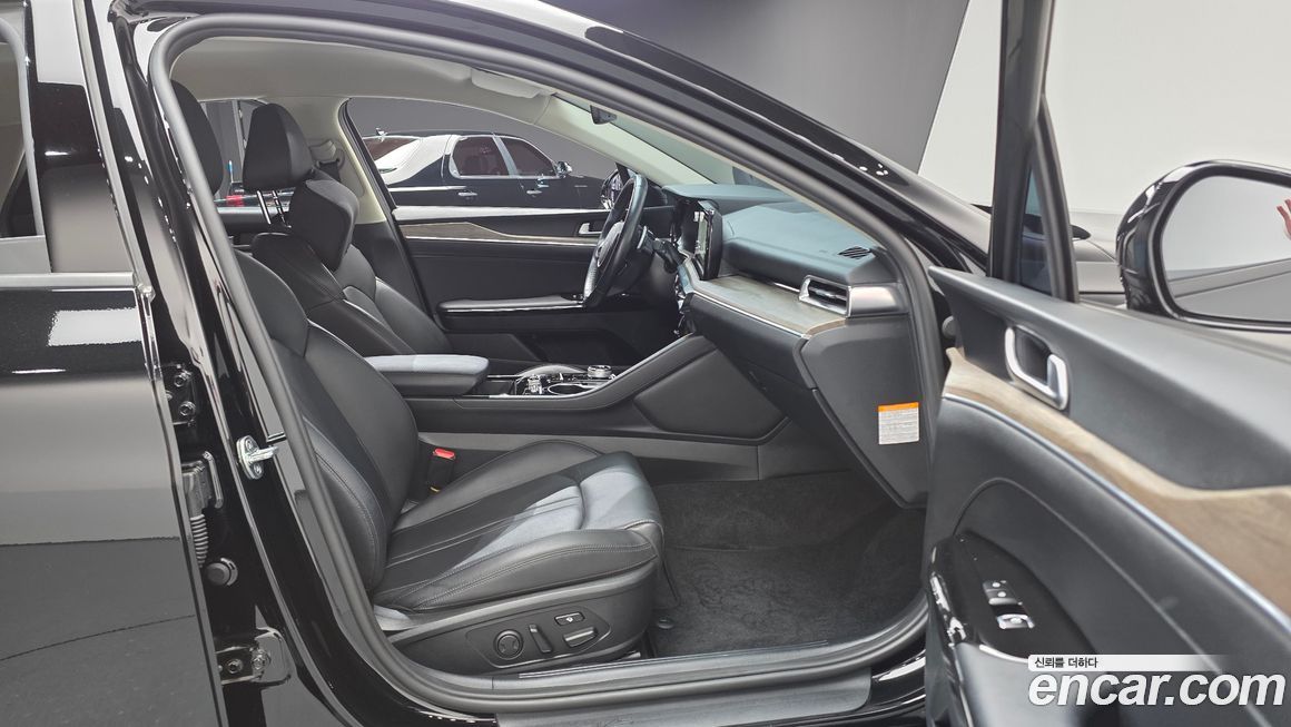 Kia K5 2023