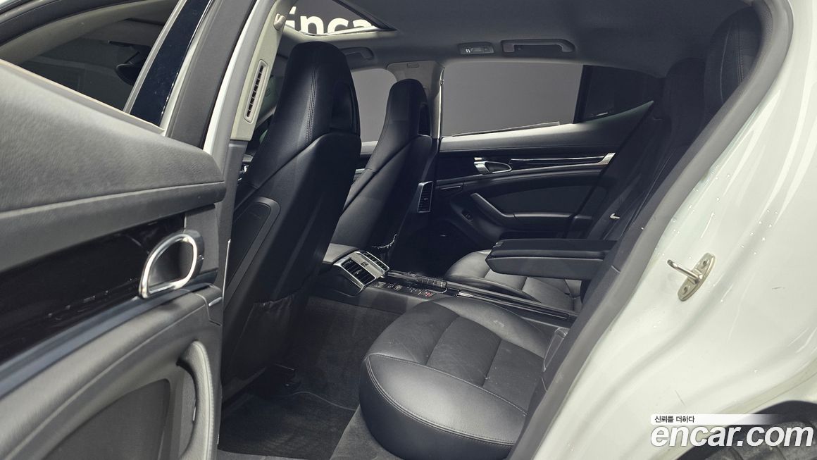 Porsche Panamera 2014