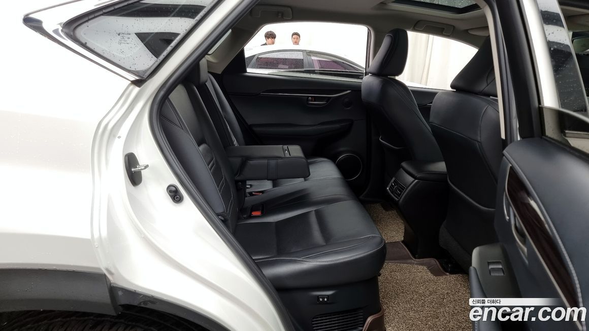 Lexus NX 2017