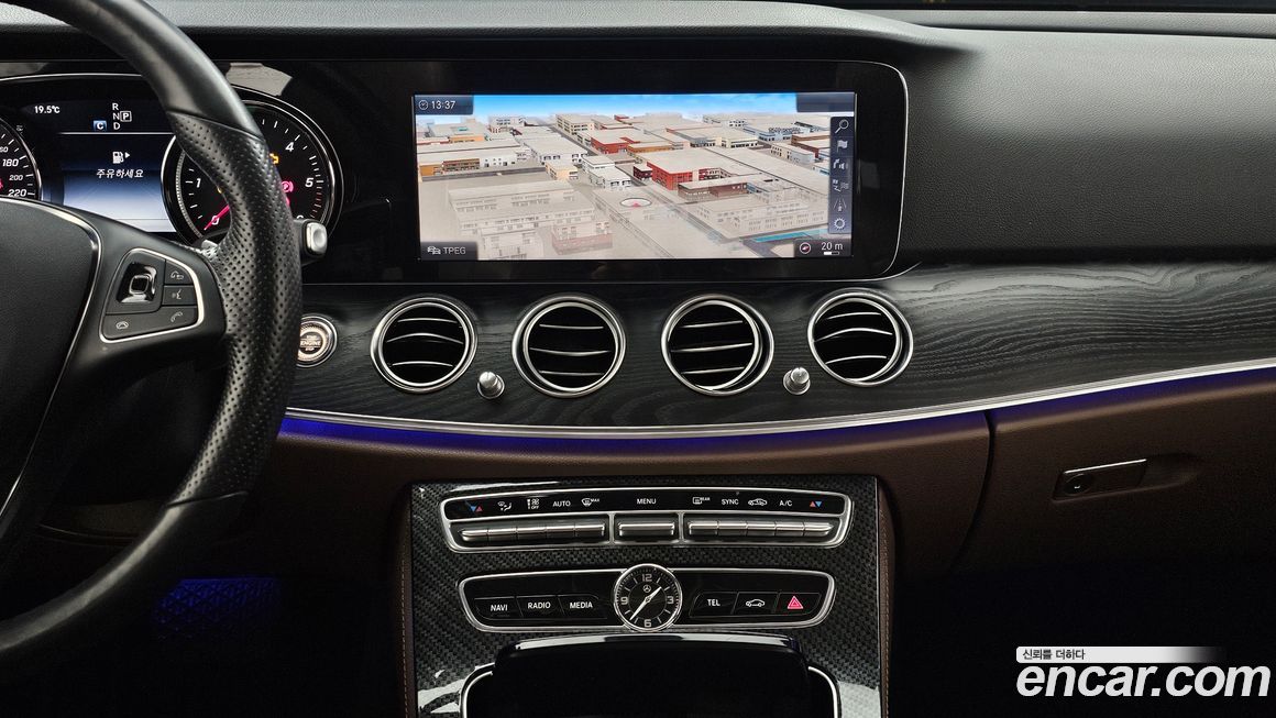 Mercedes-Benz E-Class 2017