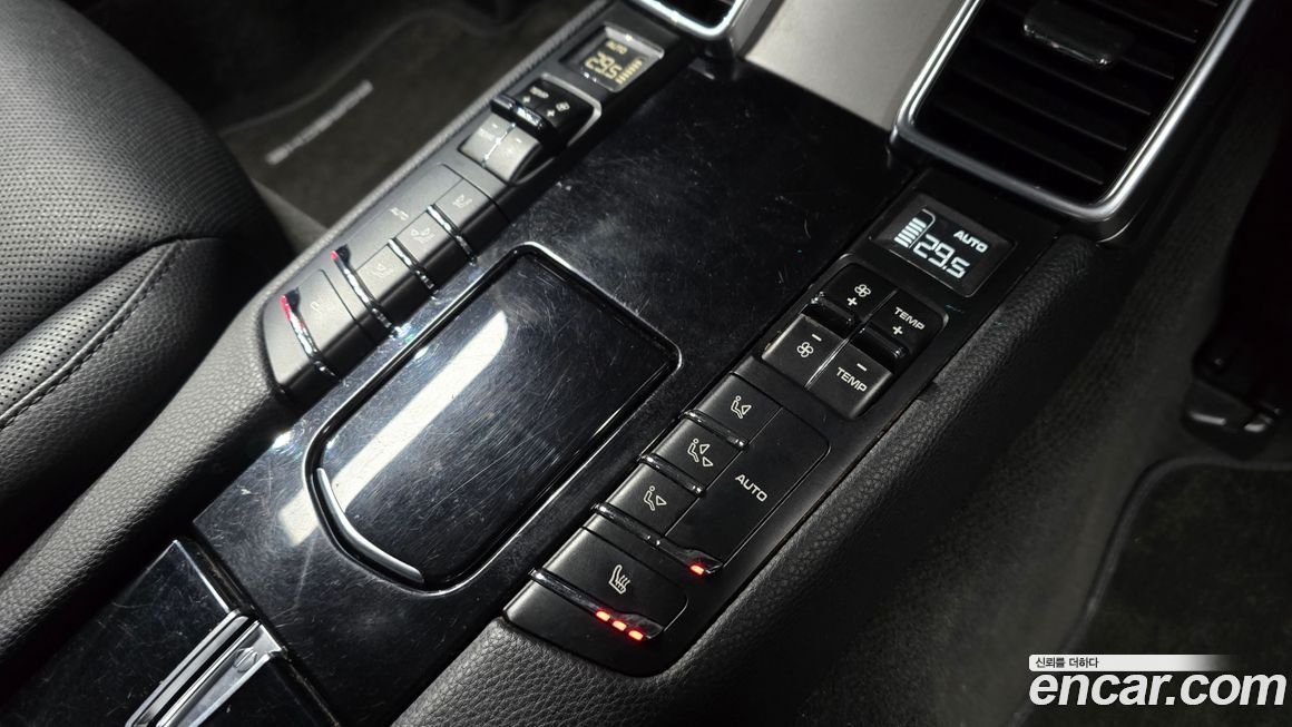 Porsche Panamera 2014