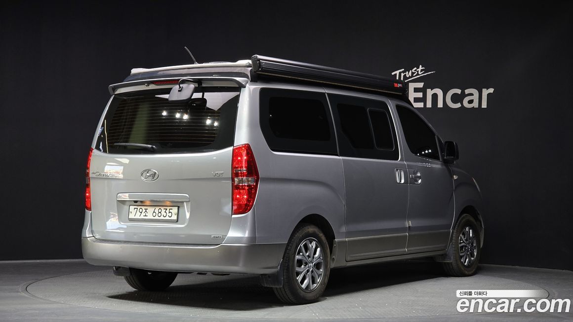 Hyundai Starex 2018