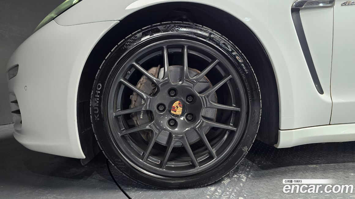 Porsche Panamera 2014