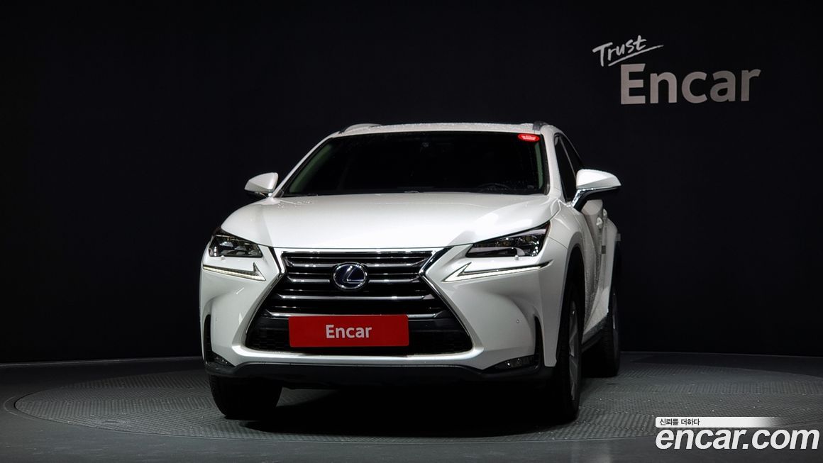 Lexus NX 2017