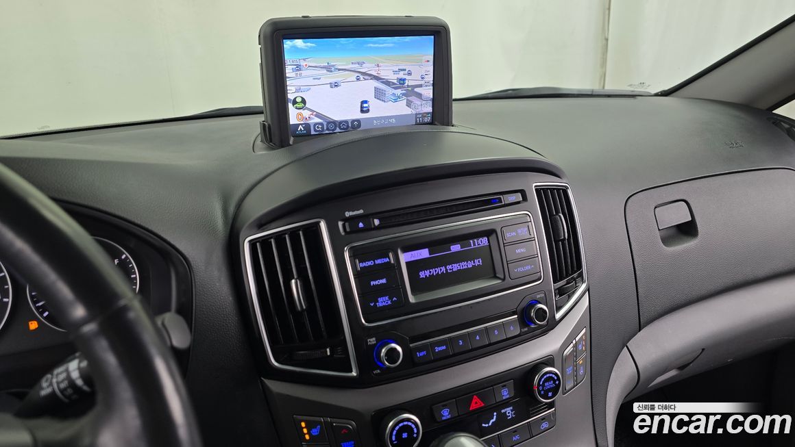Hyundai Starex 2018