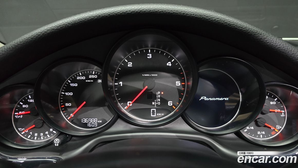 Porsche Panamera 2014