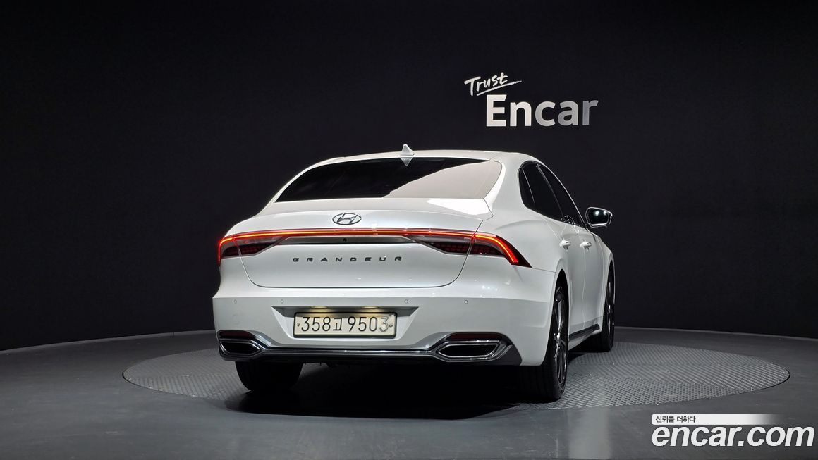 Hyundai Grandeur 2020