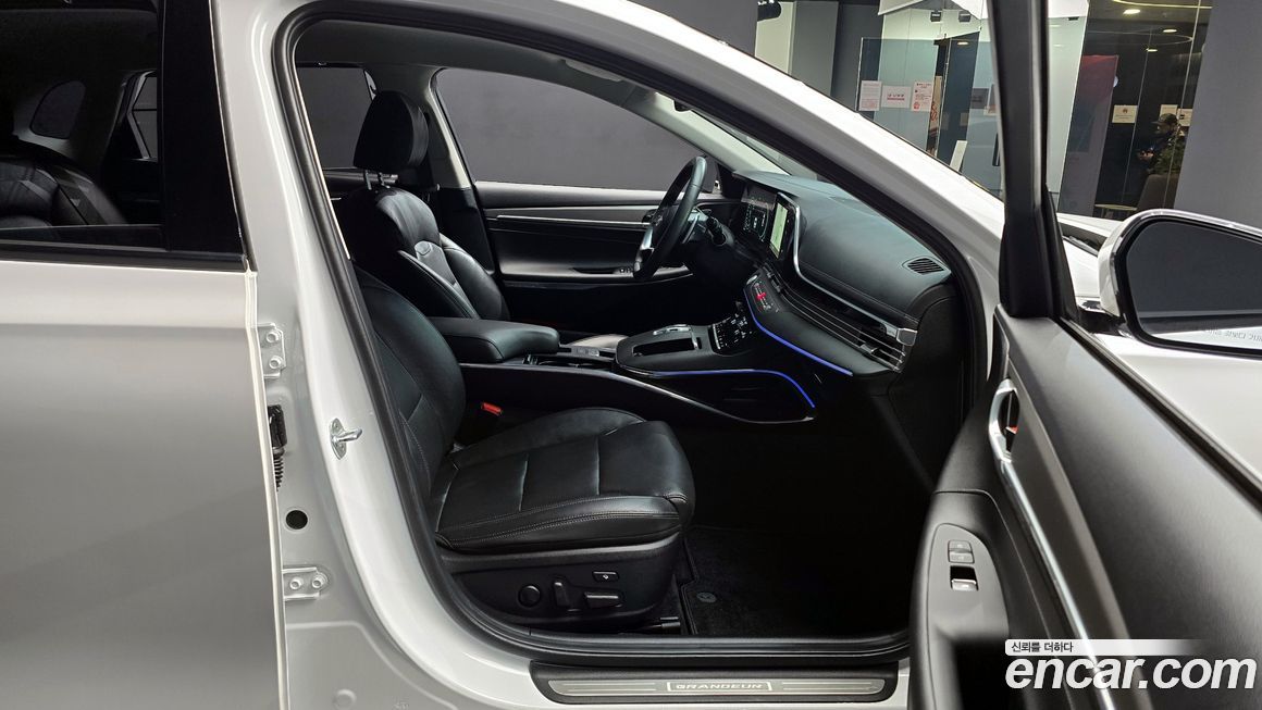 Hyundai Grandeur 2020