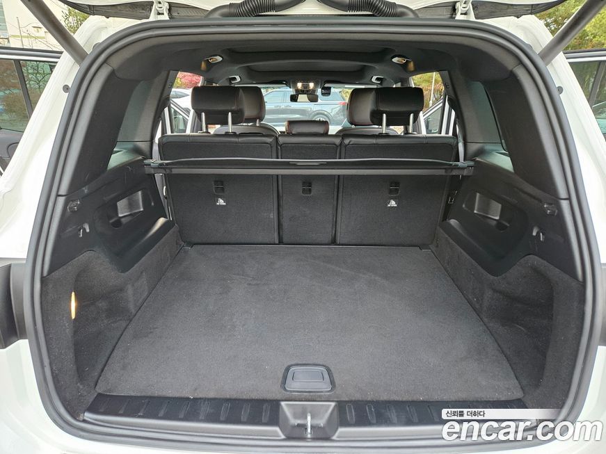 Mercedes-Benz GLB-Class 2020