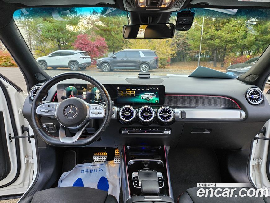 Mercedes-Benz GLB-Class 2020