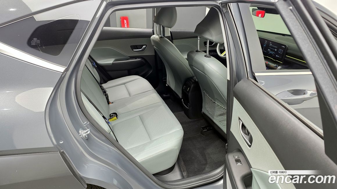 Hyundai Kona 2025