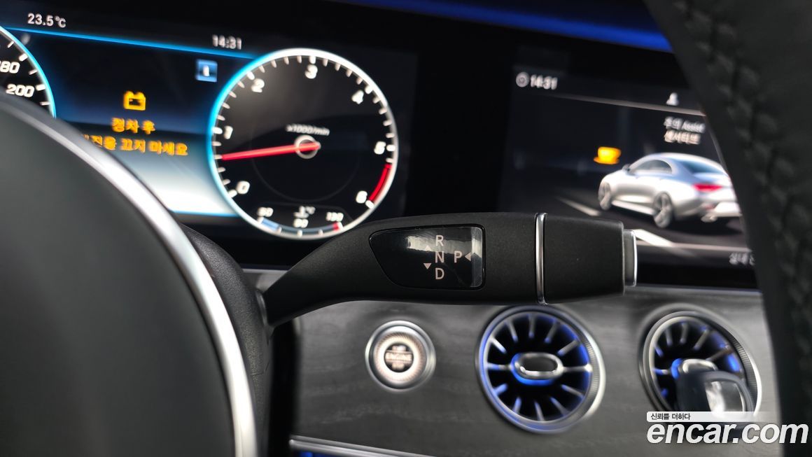 Mercedes-Benz CLS-Class 2019