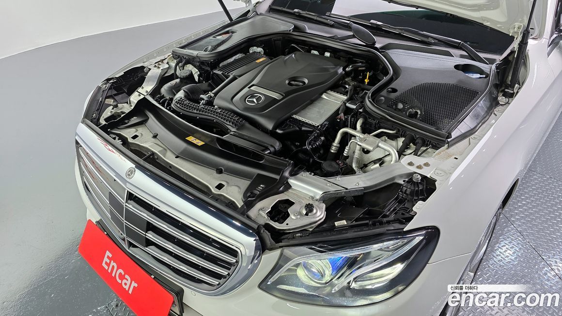 Mercedes-Benz E-Class 2020