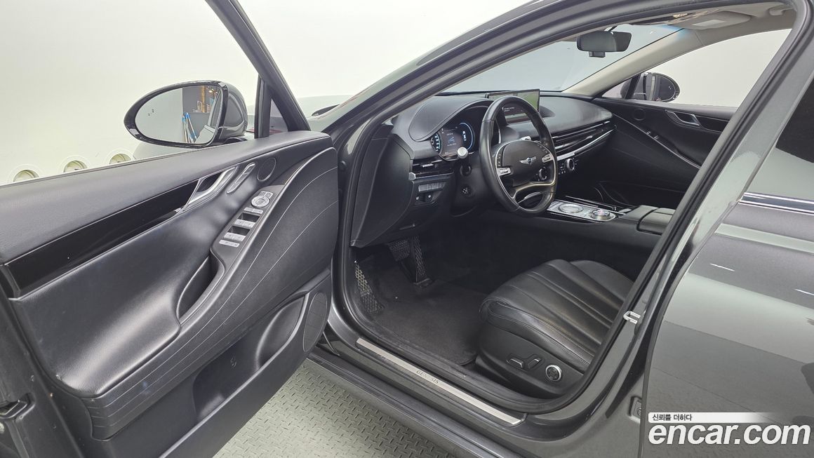 Genesis G80 2021