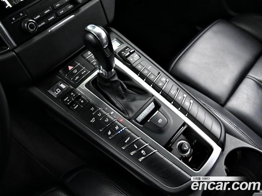 Porsche Macan 2017