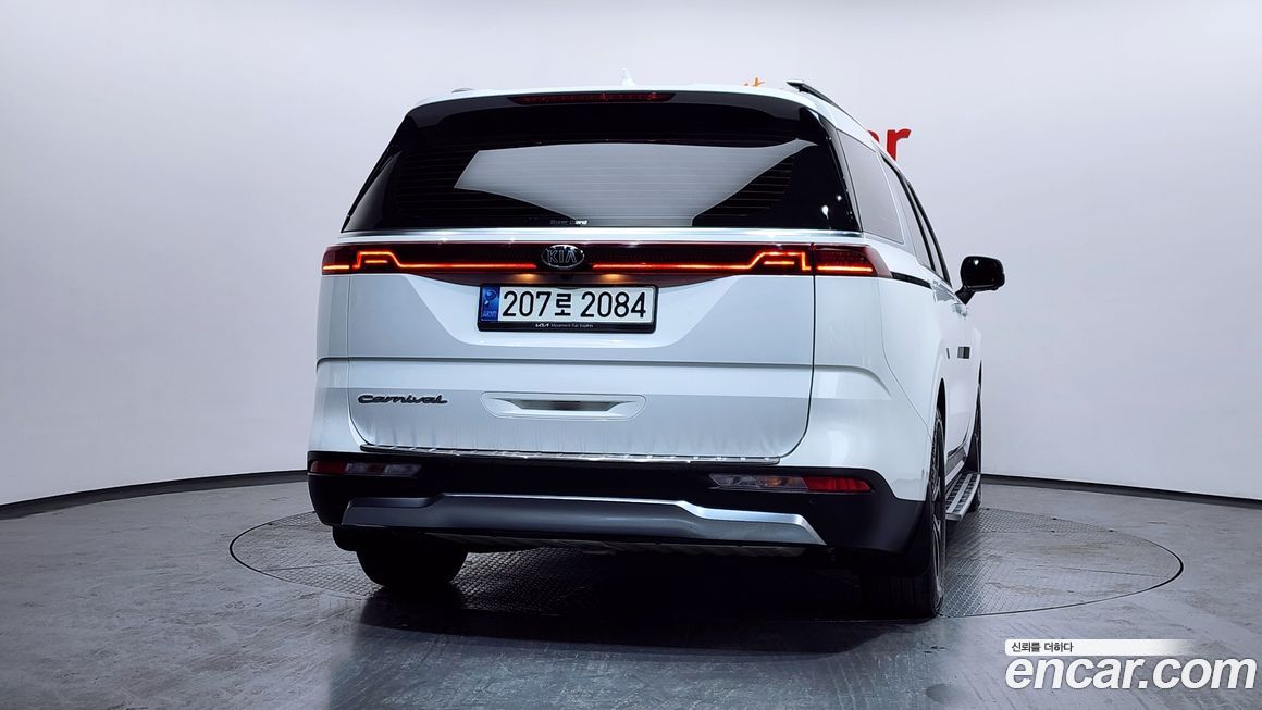 Kia Canival 2021