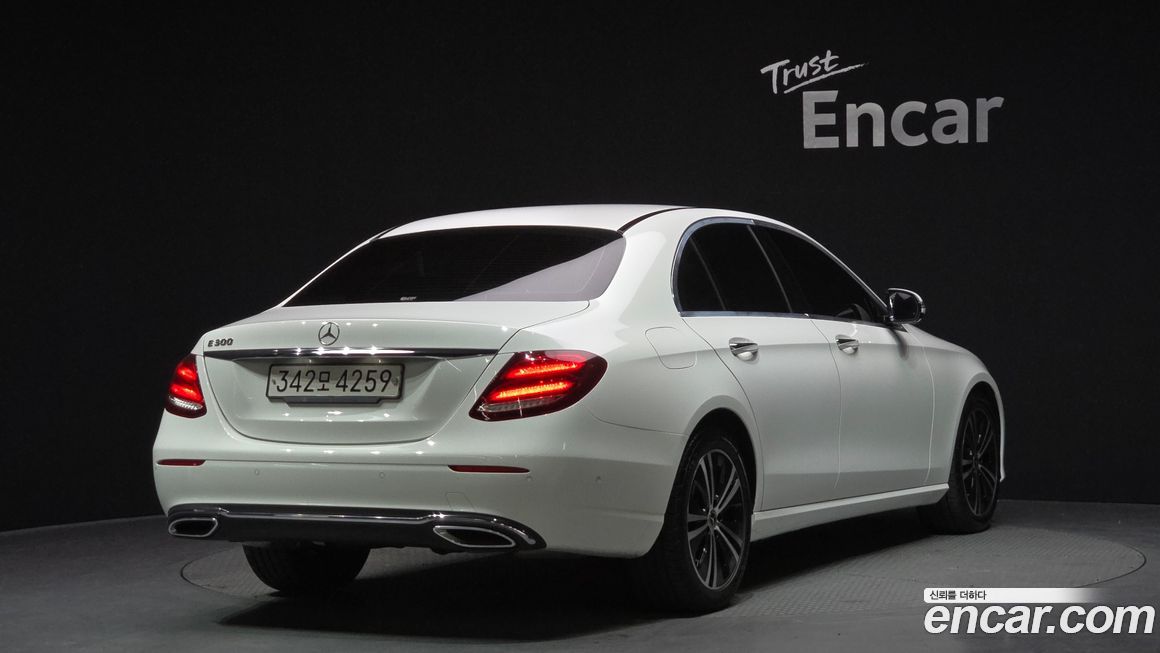 Mercedes-Benz E-Class 2020