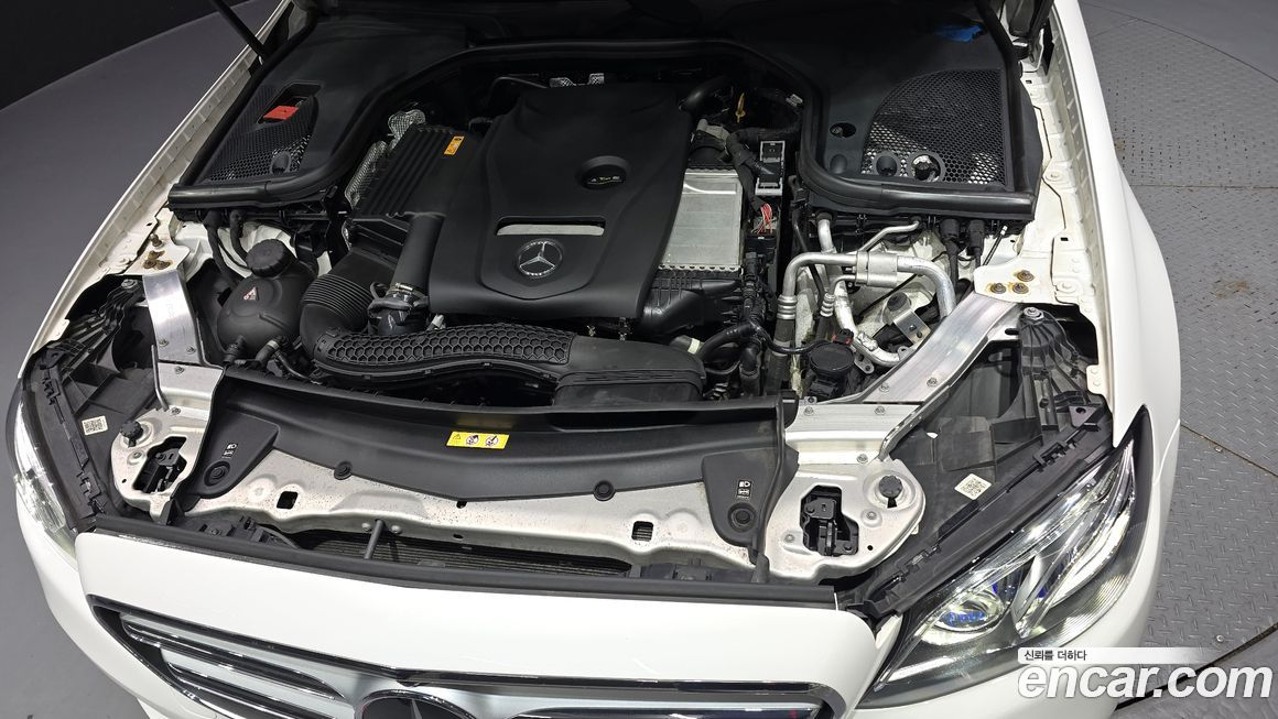 Mercedes-Benz E-Class 2020