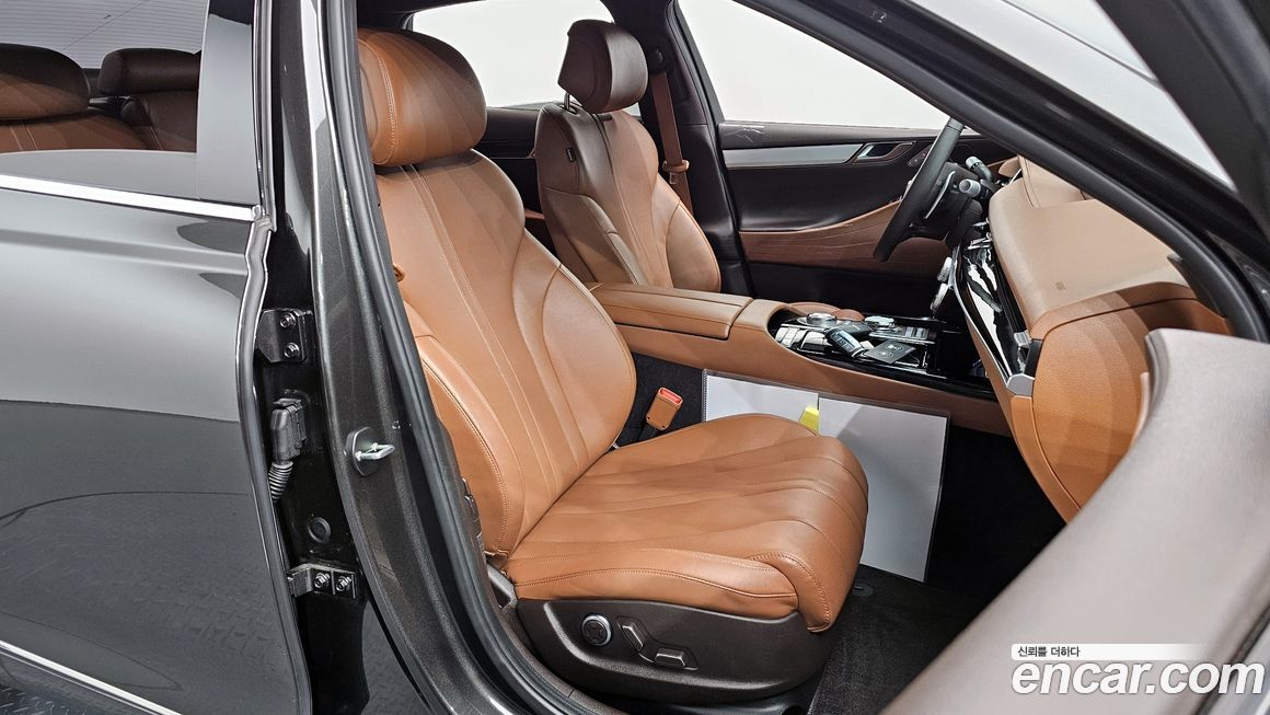 Genesis G80 2023