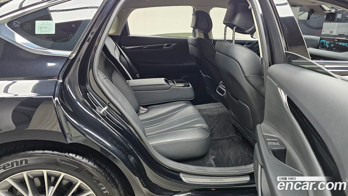 Genesis G80 2021