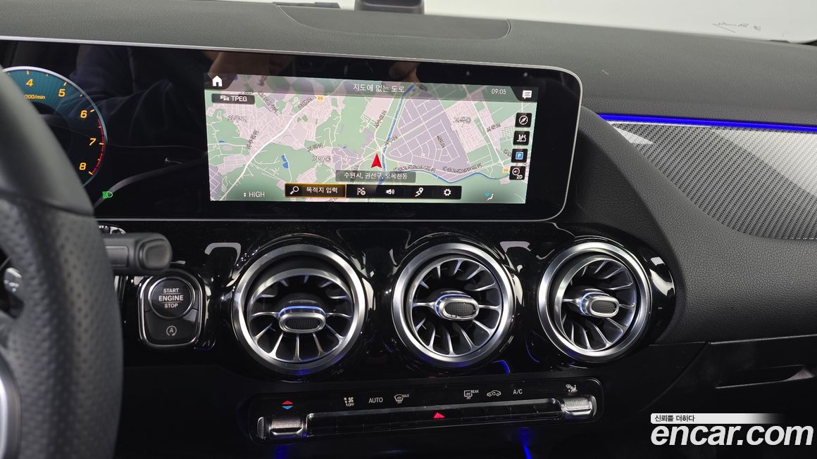 Mercedes-Benz GLA-Class 2020