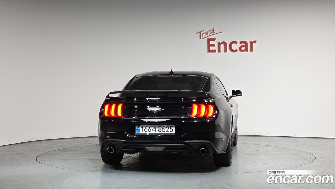 Ford Mustang 2022