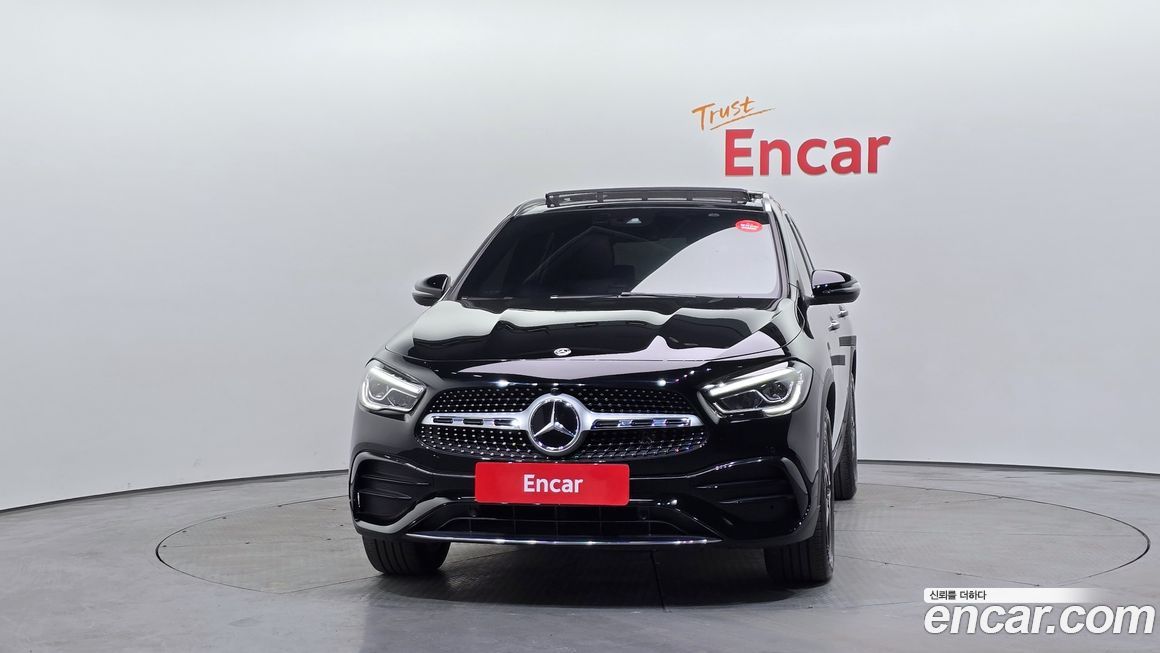 Mercedes-Benz GLA-Class 2020
