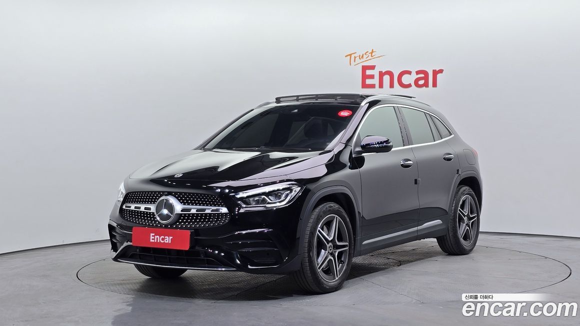 Mercedes-Benz GLA-Class 2020