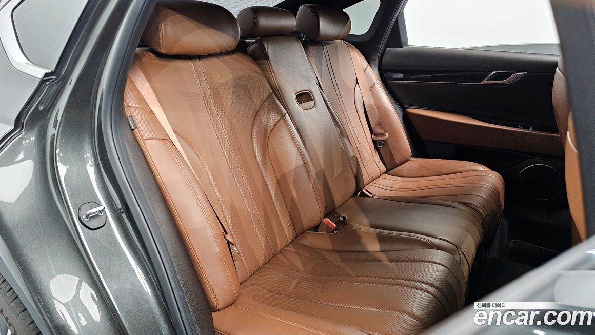 Genesis G80 2023