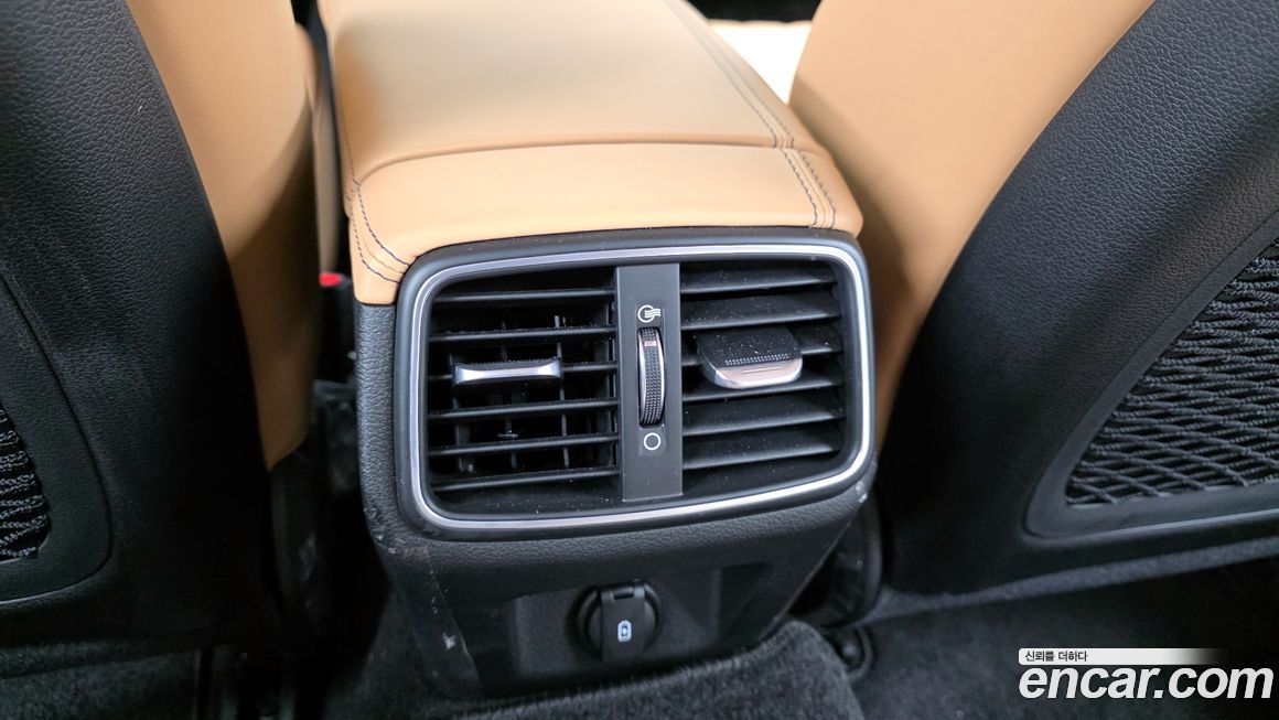 Genesis G70 2023