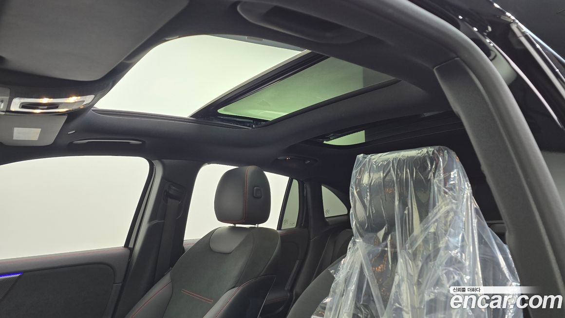 Mercedes-Benz GLA-Class 2020