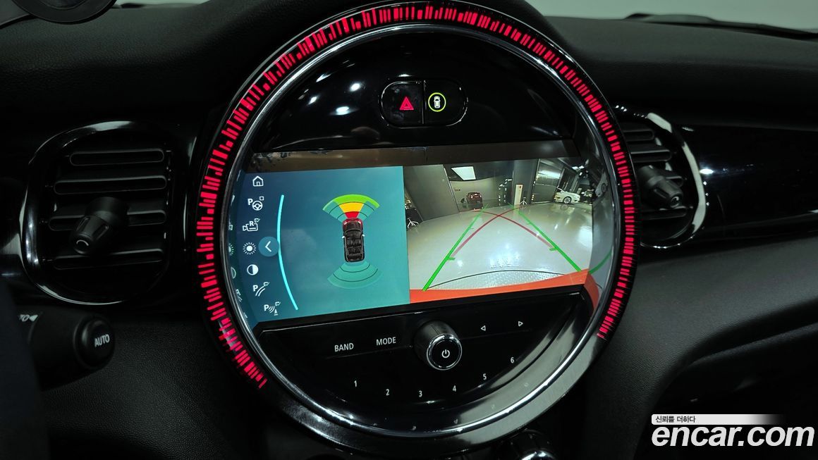 Mini Cooper Convertible 2024